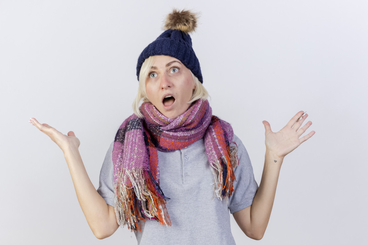 Jak zawiązać szalik zimowy: Kreatywne sposoby na stylowe wiązanie szali